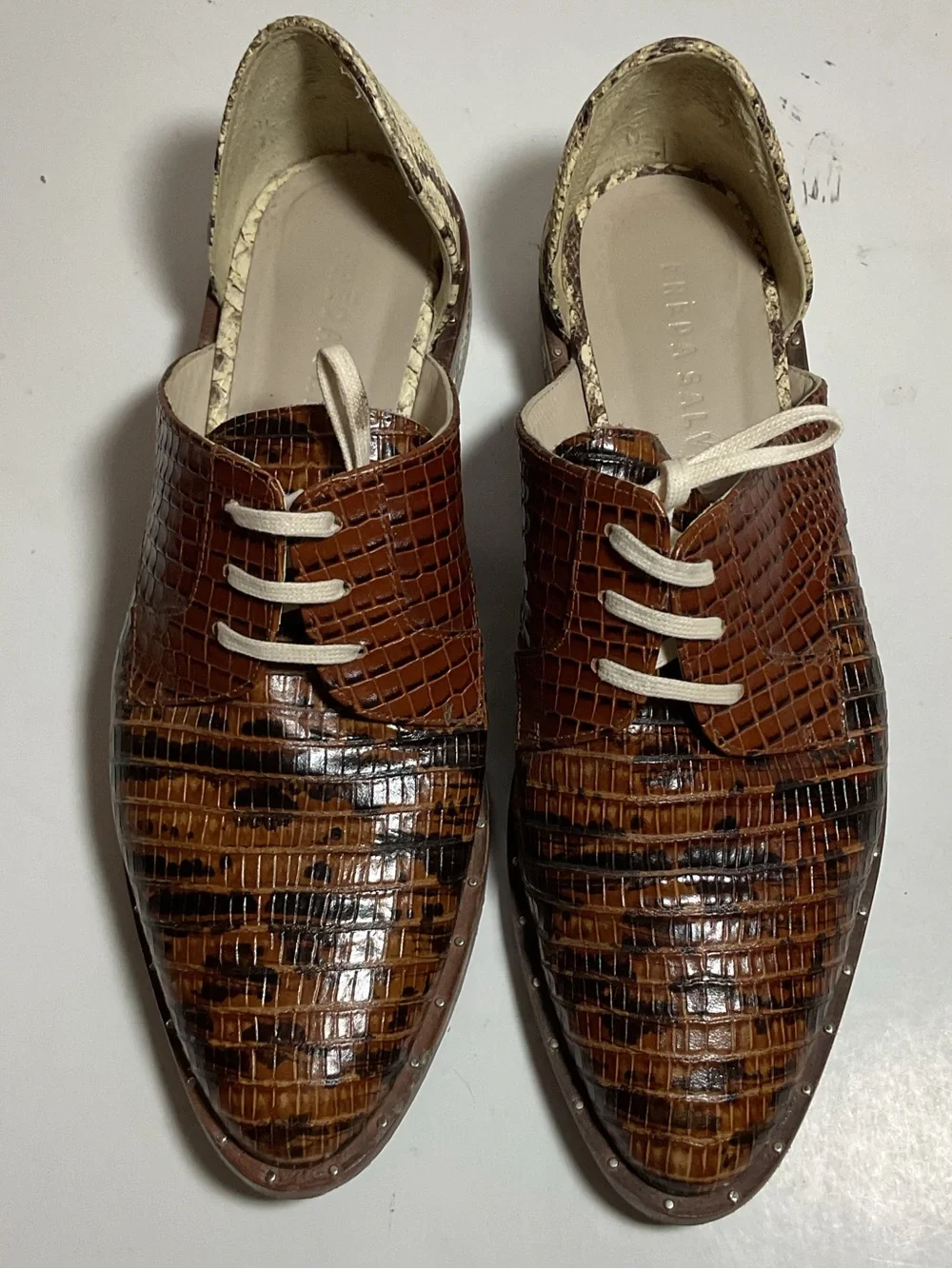 Freda Salvador Wit D’Orsay Leather Oxfords Croc Snakeskin